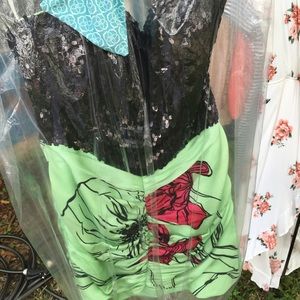 Prom/Formal/Evening Dress and matching earrings